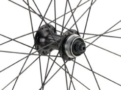 Roue Urban Deore Disc Center Lock DT Swiss 533D 28" -Magasin De Pièces De Vélo 397345